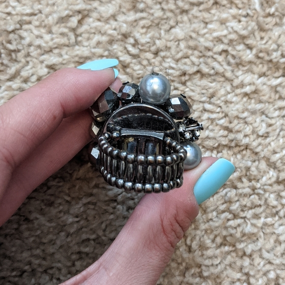 Silver Ring - Picture 2 of 4